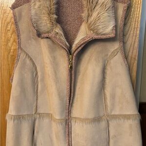 Faux Fur Trim Beige Vest